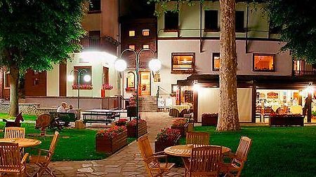 Hotel Granbaita Savigliano Esterno foto