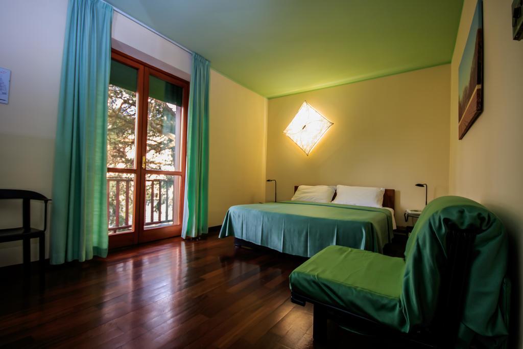 Hotel Granbaita Savigliano Esterno foto